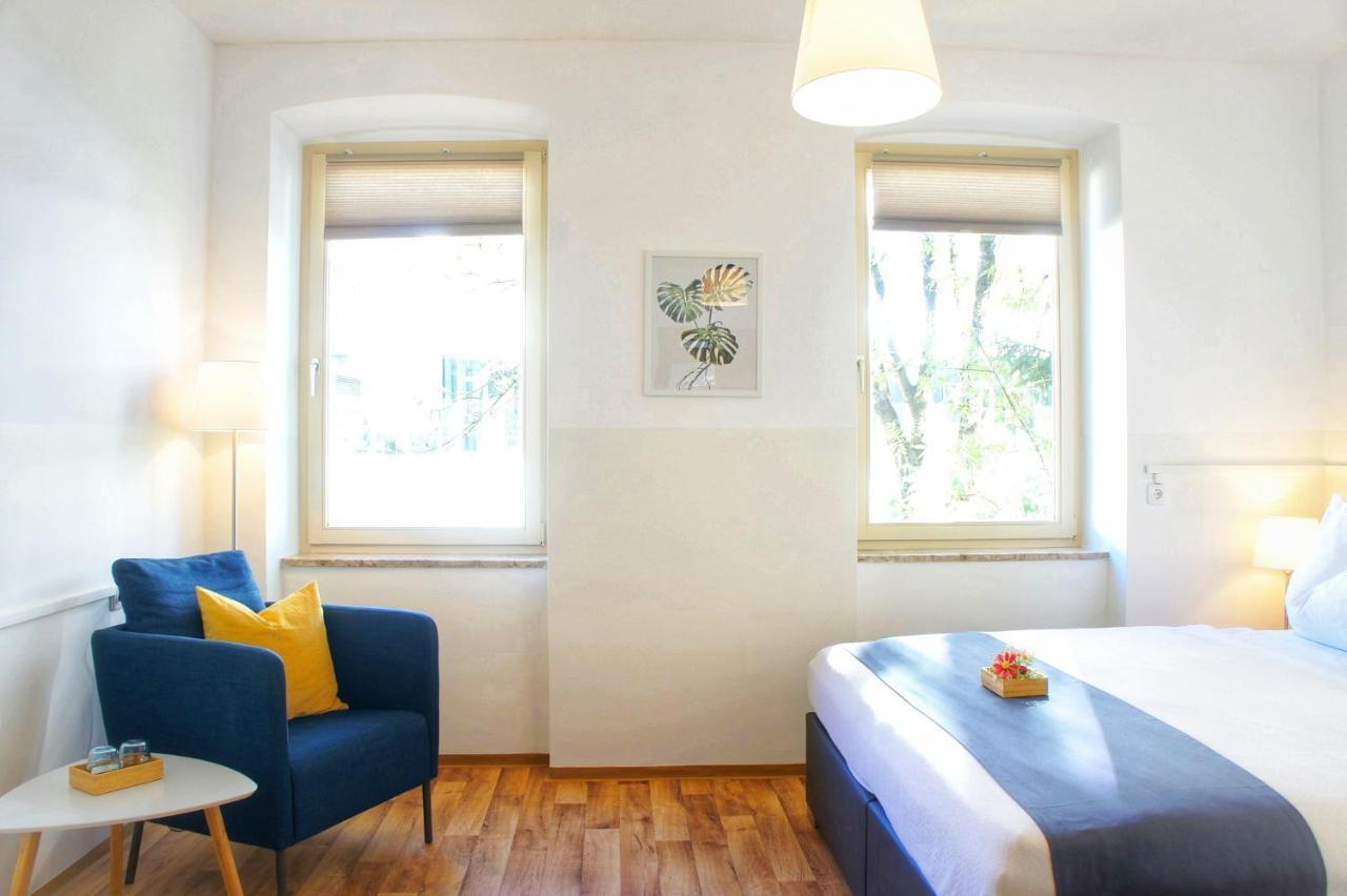 Schwarzacherhof Pension & Apartments Schwarzach im Pongau Extérieur photo